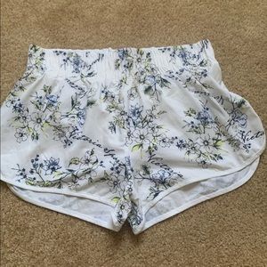 VS sport running shorts
